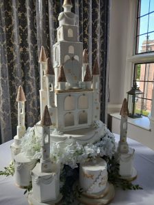 Vra cheshire wedding cake
